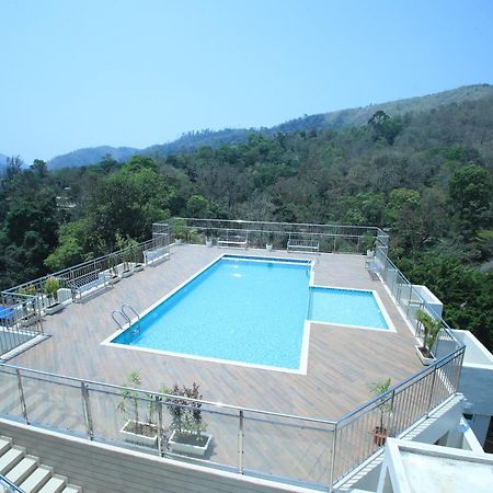 Sterling Thekkady Hotel Exterior photo